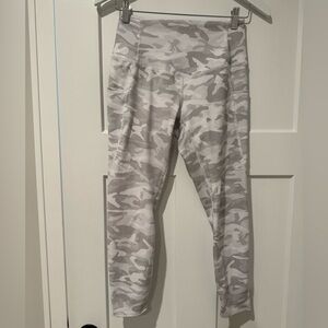 Evolution and Creation Camouflage Leggings in Gray and White